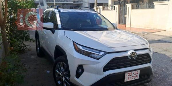 Toyota for sale in Iraq